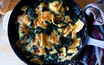 raviolis de sartén con espinacas