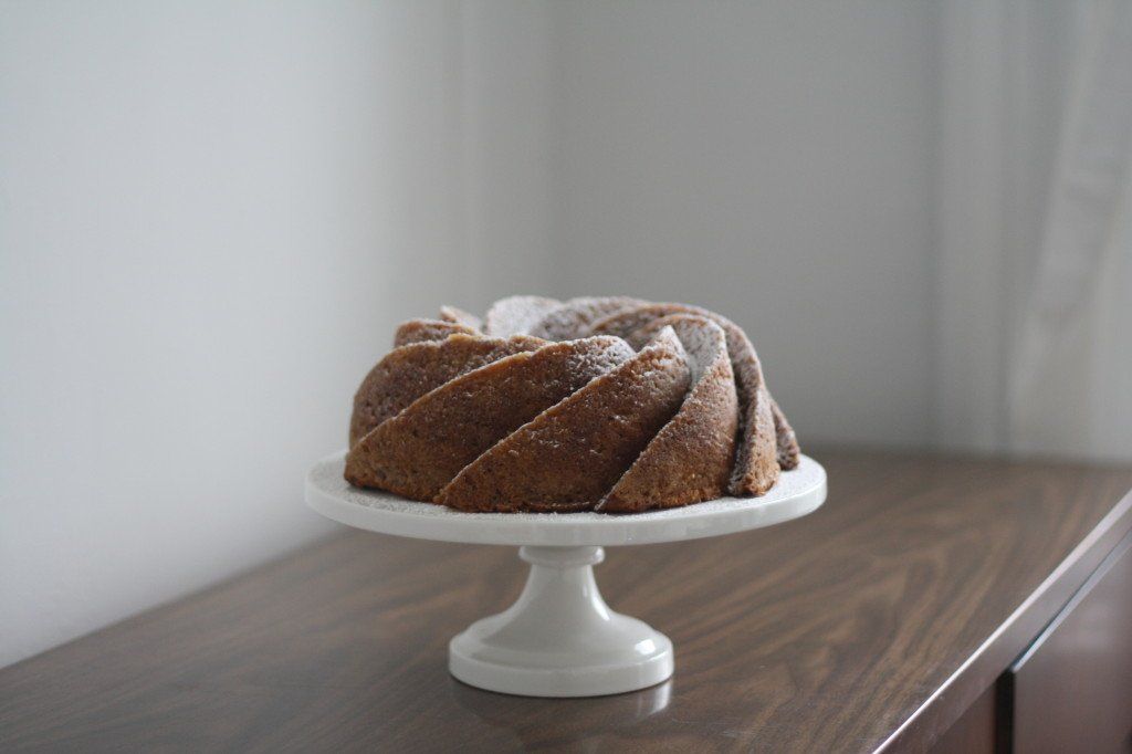 crème fraîche apple bourbon bundt
