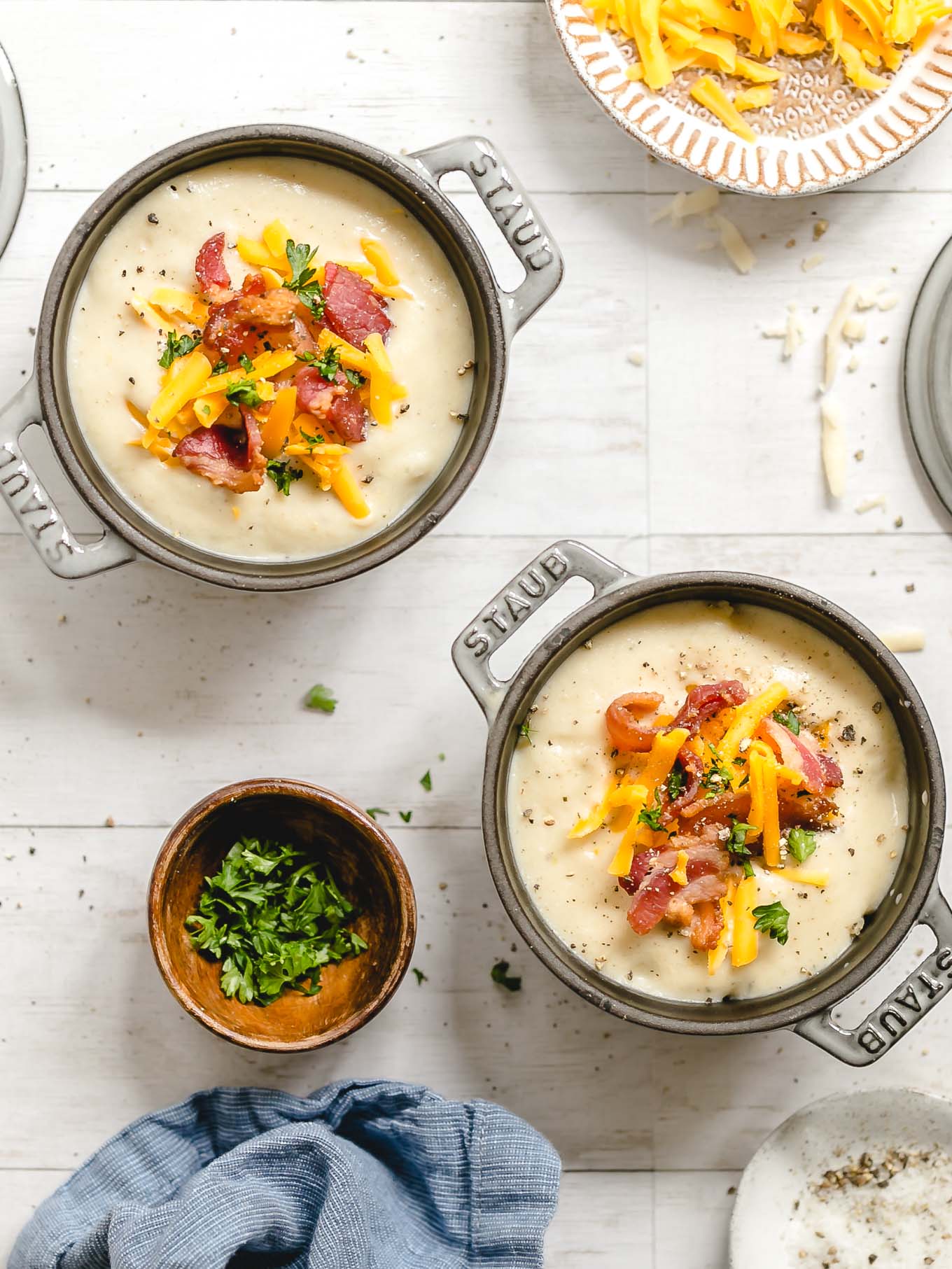 Sopa de coliflor cargada