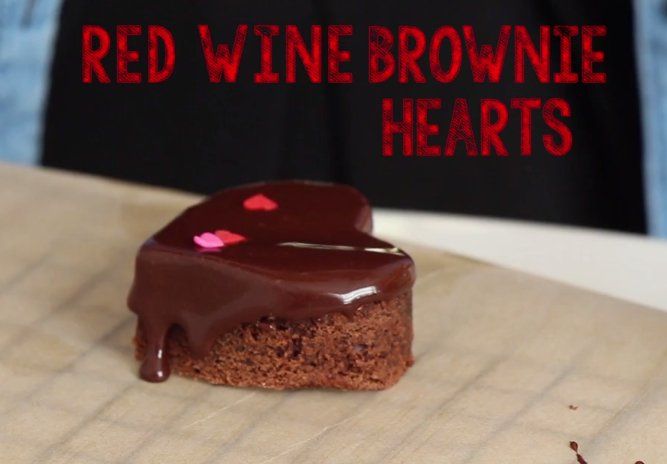 vino tinto brownie hearts