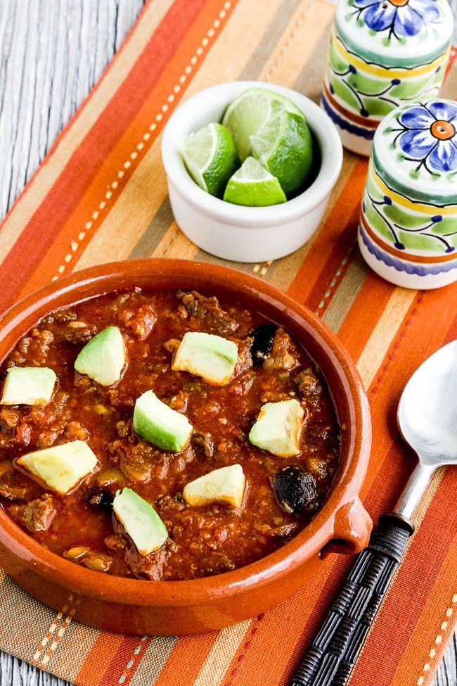 Guiso instantáneo de olla (o olla de cocción lenta) Bajo en carbohidratos al suroeste
