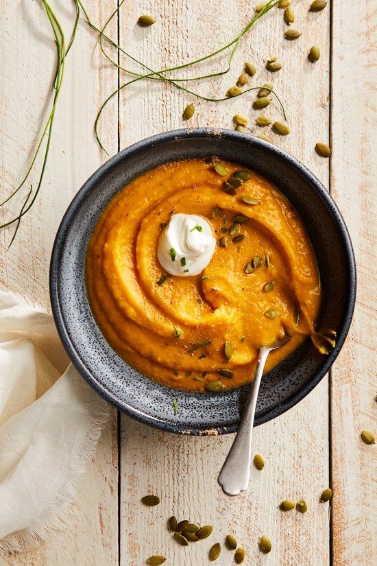 Sopa cremosa y saludable de calabaza y jengibre