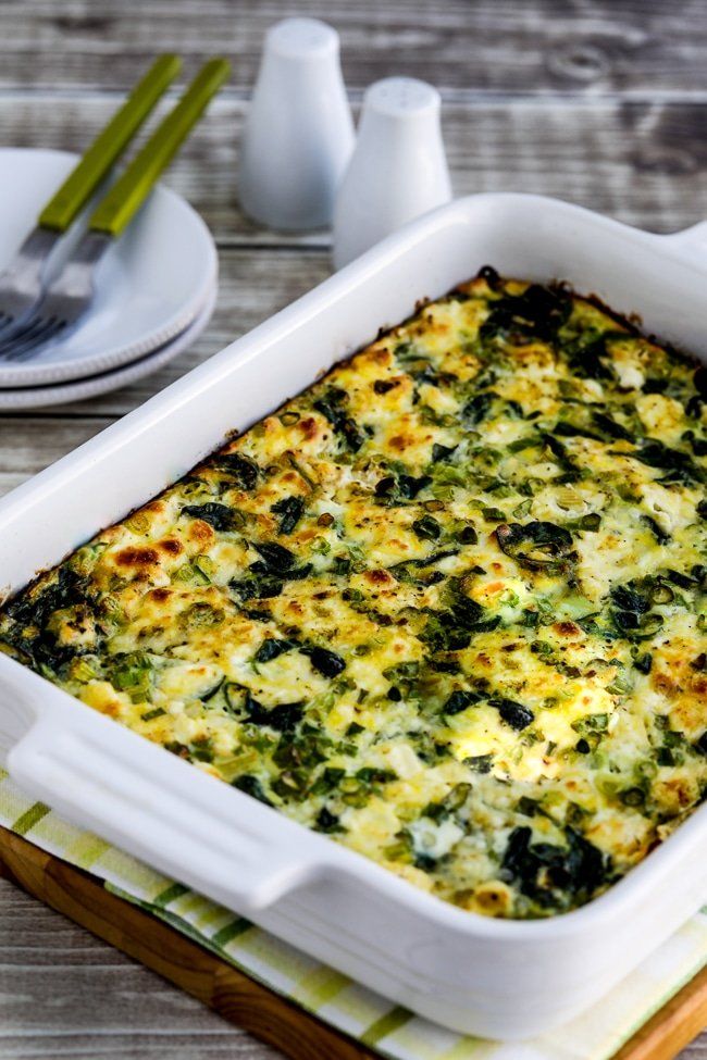Cazuela de Desayuno con Espinacas y Queso de Cabra