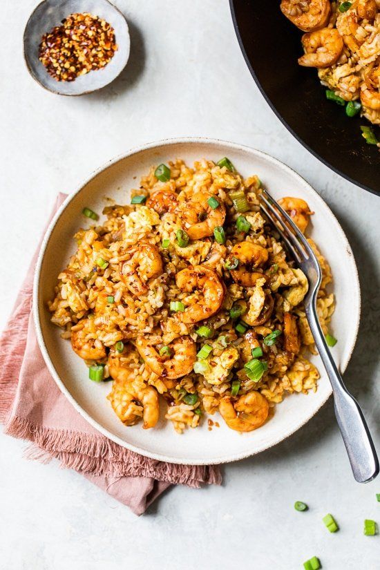 Arroz Frito con Camarones Picantes