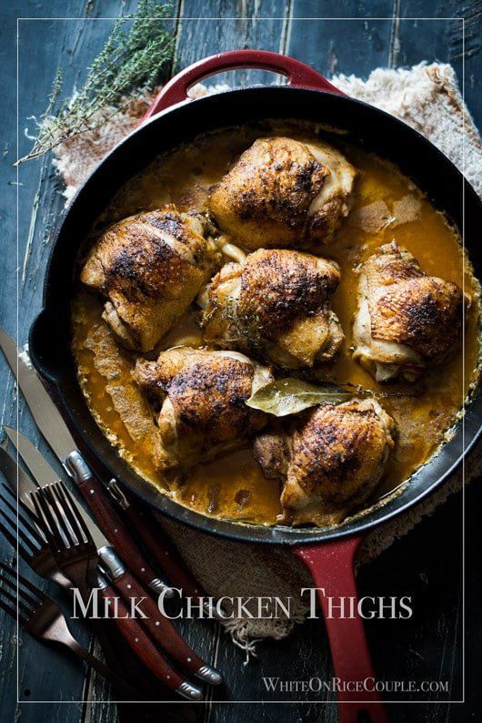 Muslos de pollo con leche al horno