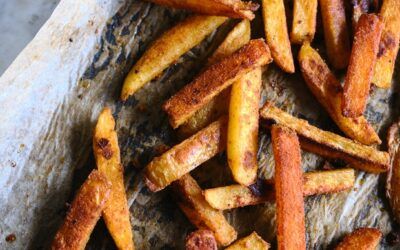 Papas fritas crujientes al horno con pimentón