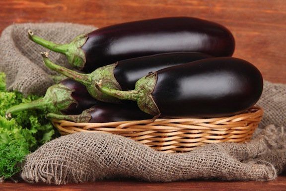 Salteado de berenjenas con sabor a anís