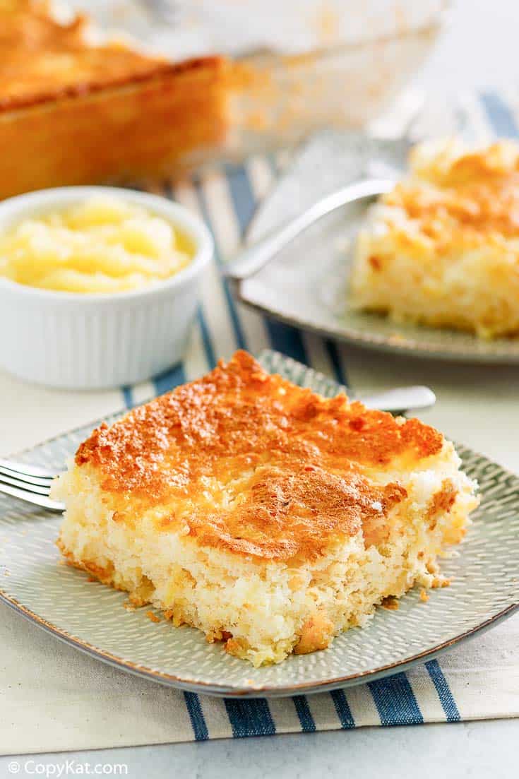 Pastel de ángel de piña fácil de {dos ingredientes}