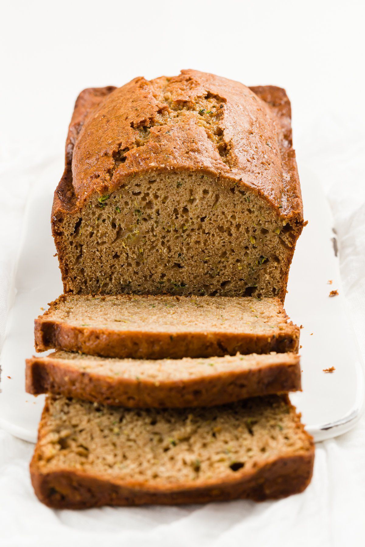Pan fácil de calabacín con puré de manzana