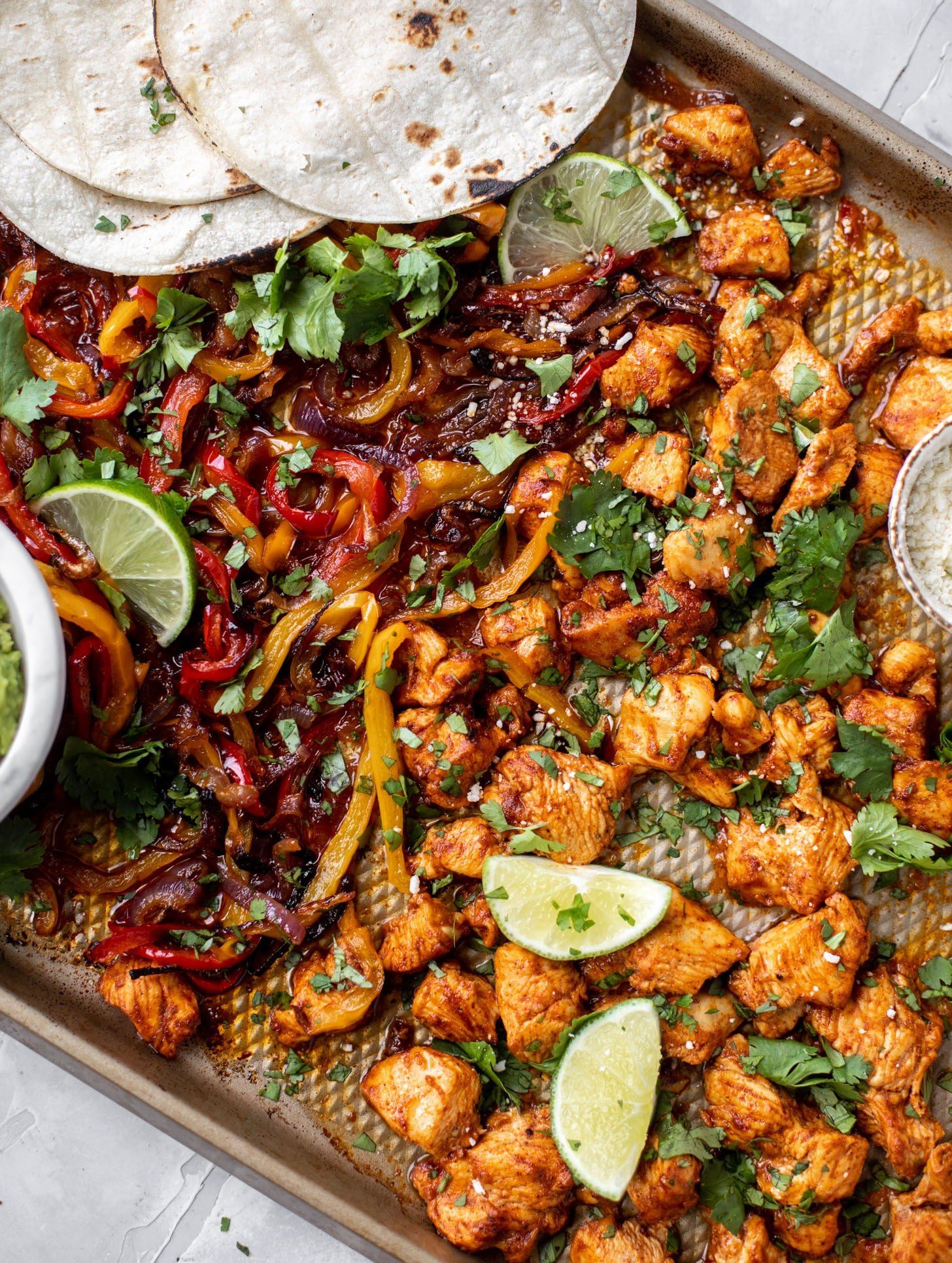 Fajitas de pollo en sartén – Fajitas de pollo en sartén con lima