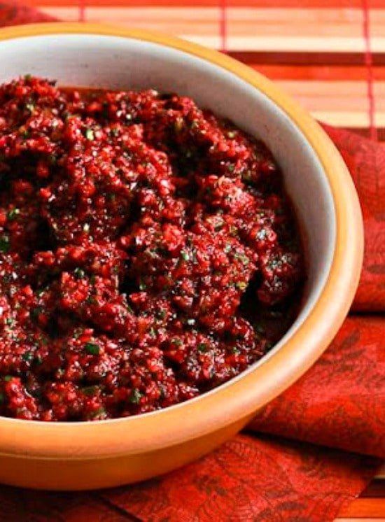 Salsa de arándanos frescos y baja en azúcar de Trina