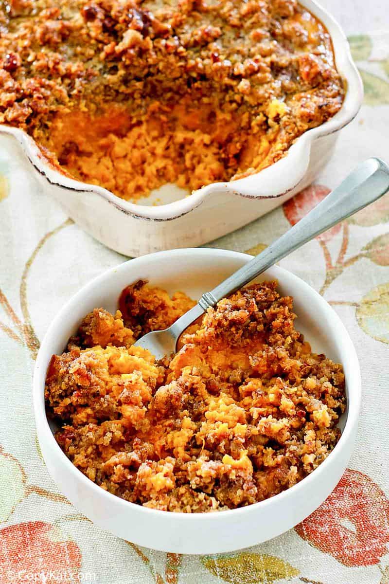Cazuela de la patata dulce con el desmoche de la pacana