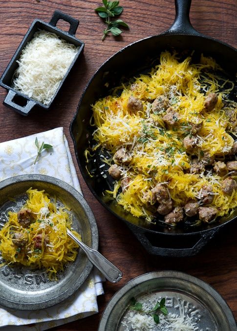 Calabaza Espagueti con Salchicha BAJA en CARB