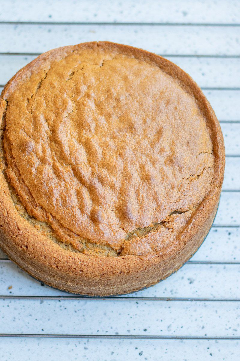 Pastel de vainilla vegano fácil sin gluten