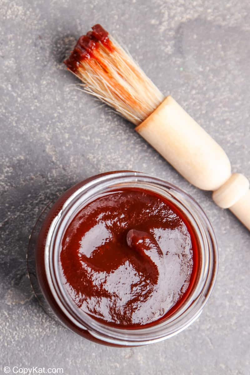 Salsa BBQ fácil con Bourbon