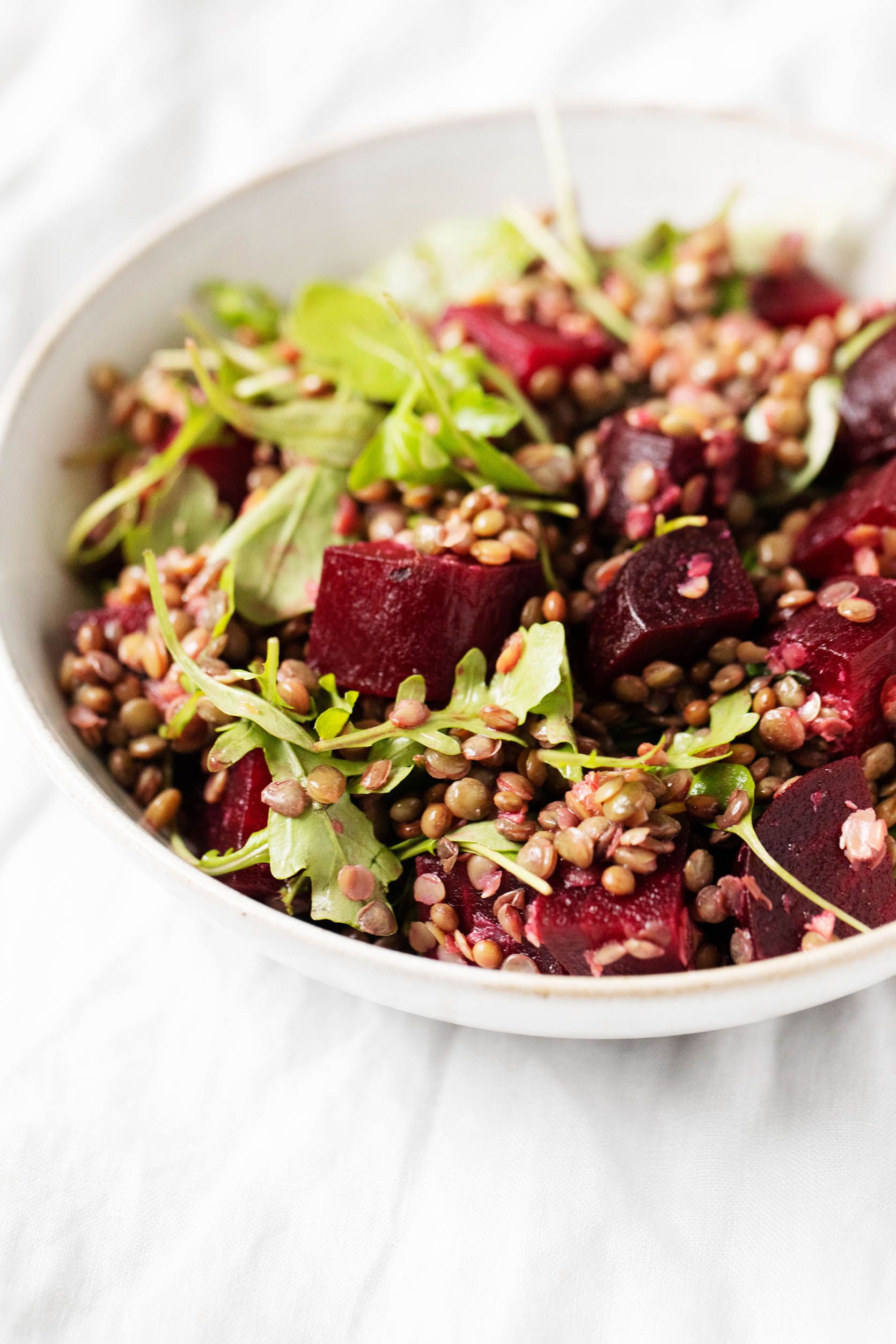 Ensalada de Lentejas y Remolacha |  Una ensalada vegana rica en nutrientes