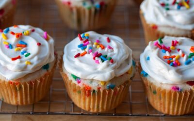 cupcakes de confeti de felpa