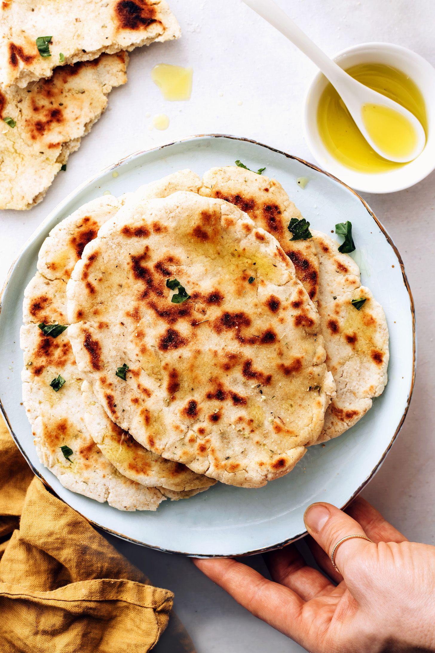 Pan plano sin gluten (¡1 tazón, 20 minutos!)