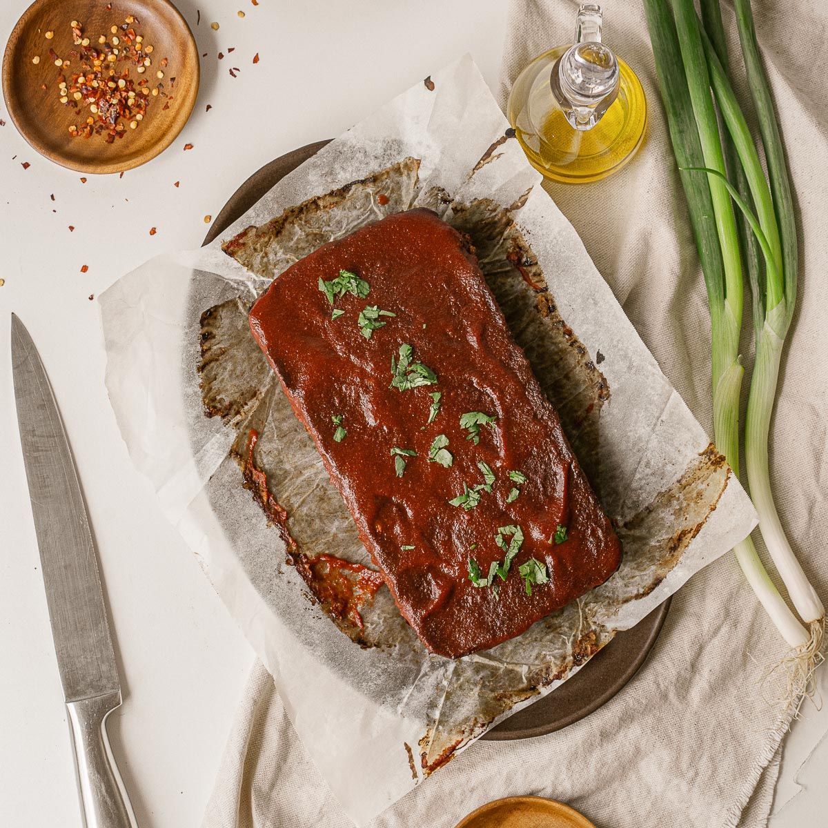 Pastel de Carne Vegano de Lentejas con Glaseado de Tomate