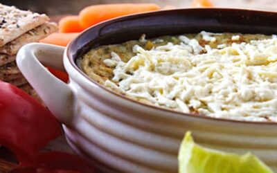 Dip vegano de alcachofa y espinacas |  Caliente, cremoso, delicioso