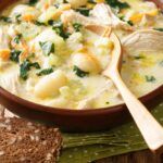 Receta de sopa de ñoquis de pollo