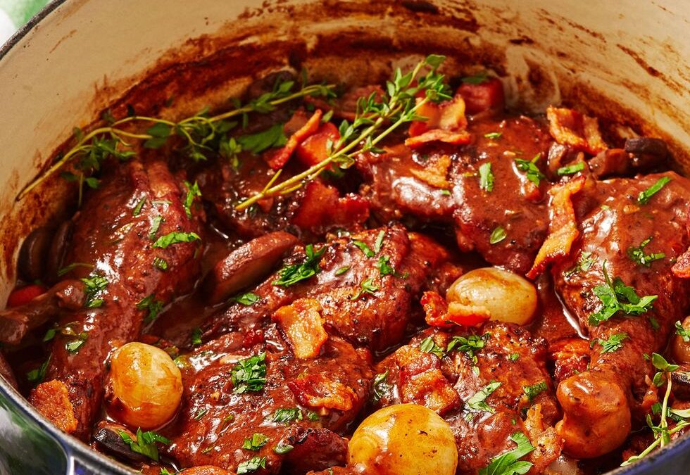 Coq au vin clásico